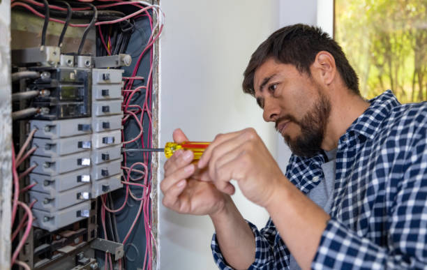 Best Commercial Electrician Services  in Schertz, TX